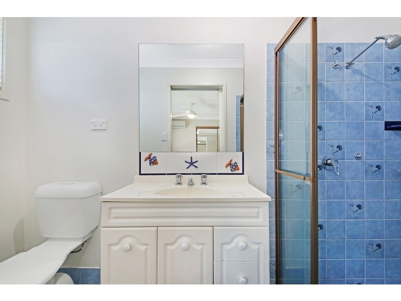 38 Honeyeater Drive, Burleigh Waters QLD 4220