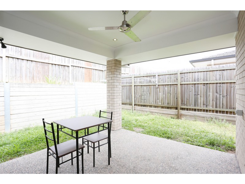 42 Carlingford Circuit, Warner QLD 4500