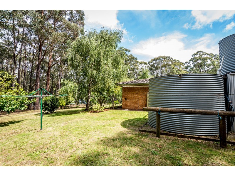 242 Knotts Siding Road, Rawson VIC 3825
