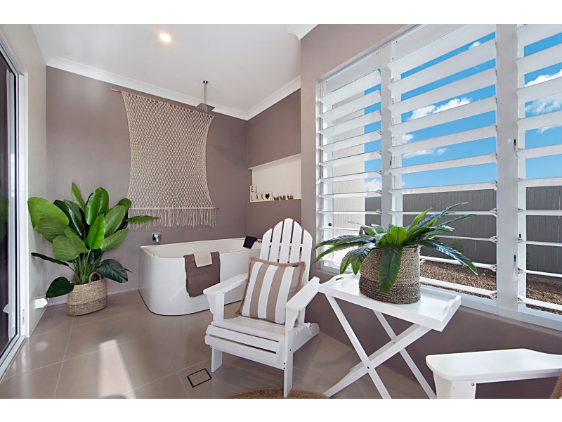 16 Crystalbrook Place, Bohle Plains QLD 4817