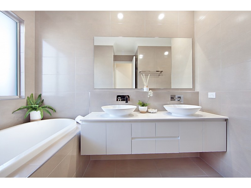 16 Crystalbrook Place, Bohle Plains QLD 4817