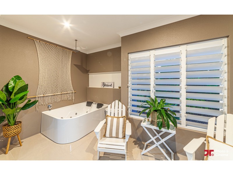 16 Crystalbrook Place, Bohle Plains QLD 4817