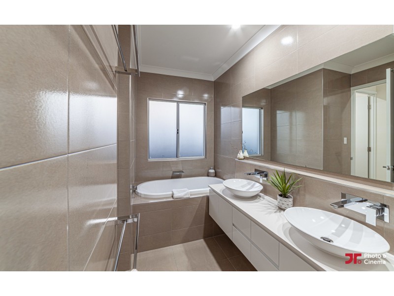 16 Crystalbrook Place, Bohle Plains QLD 4817