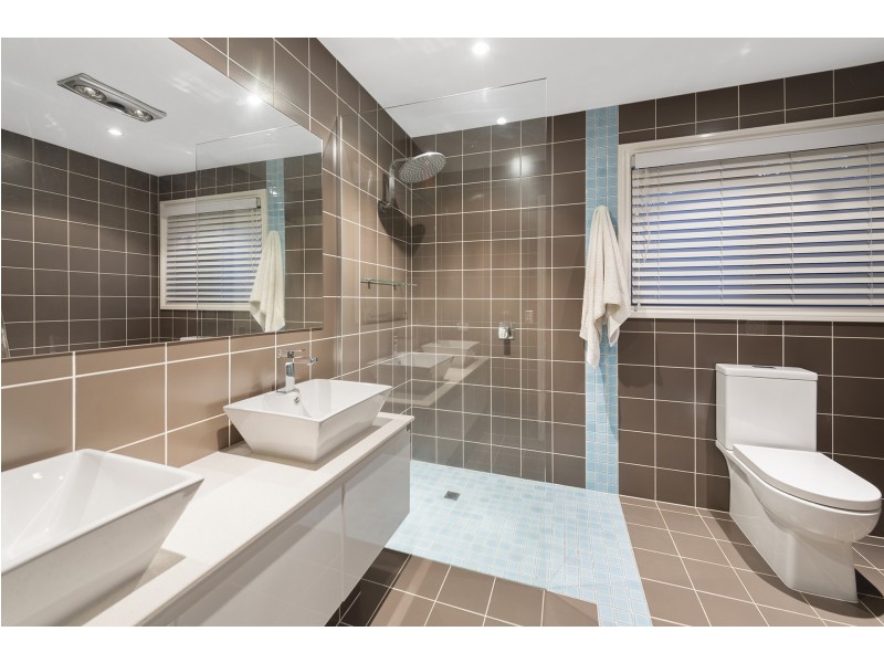 48 Skyline Terrace, Burleigh Heads QLD 4220