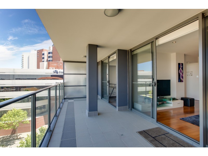 13/18 Plain street, East Perth WA 6004