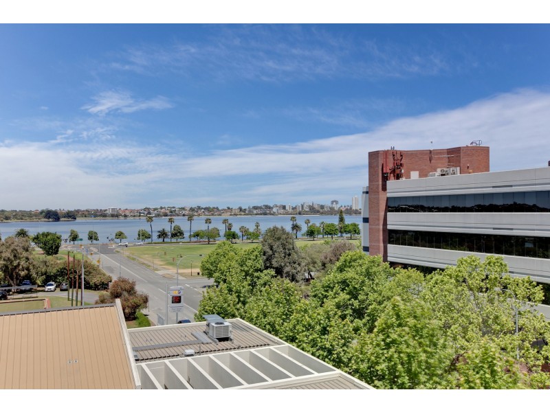 13/18 Plain street, East Perth WA 6004