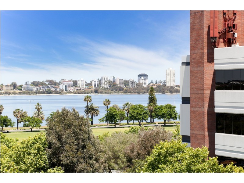 13/18 Plain street, East Perth WA 6004