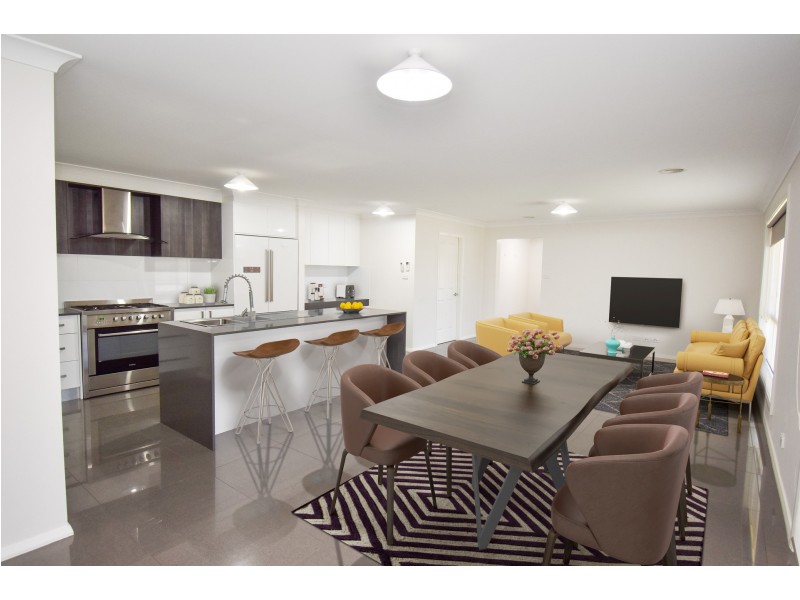 7 Downey Cres, Orange NSW 2800