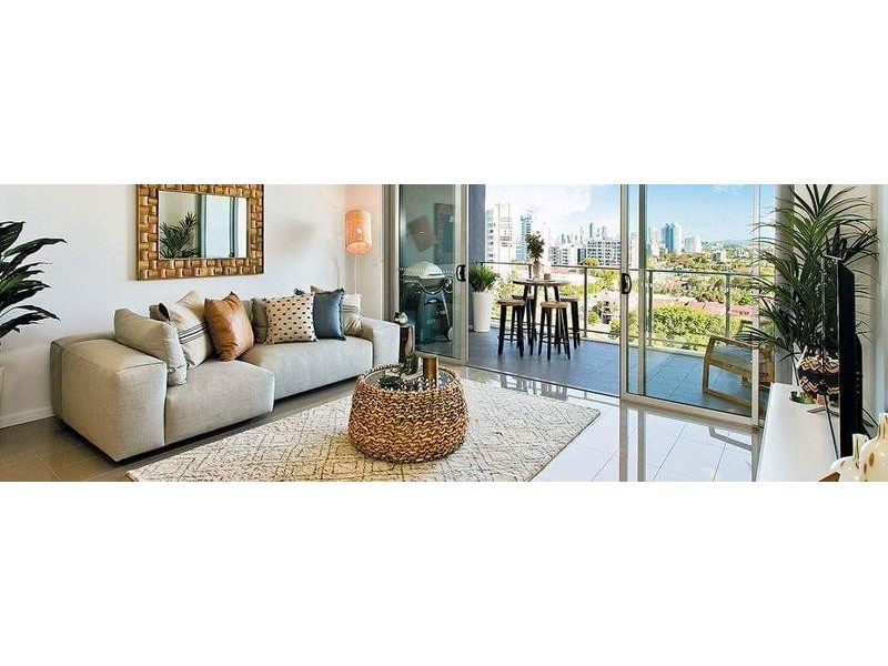 1105/378 Marine Parade, Labrador QLD 4215