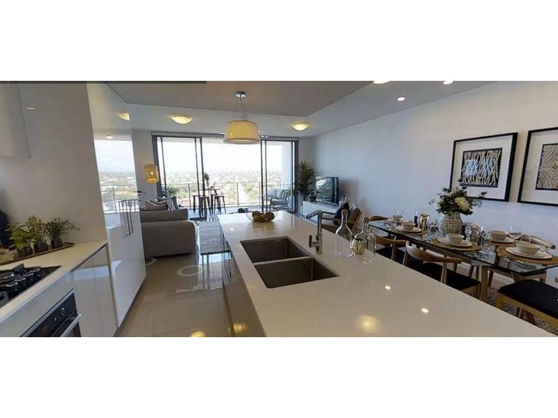 1105/378 Marine Parade, Labrador QLD 4215