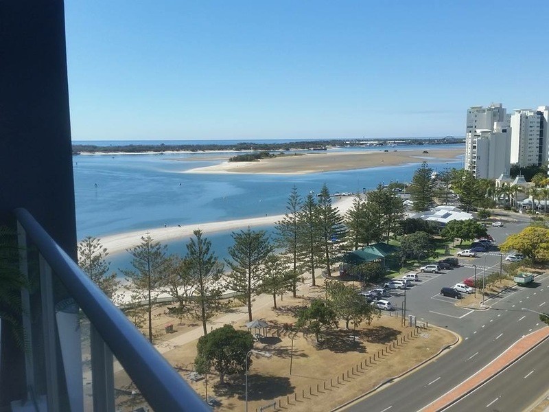 1105/378 Marine Parade, Labrador QLD 4215
