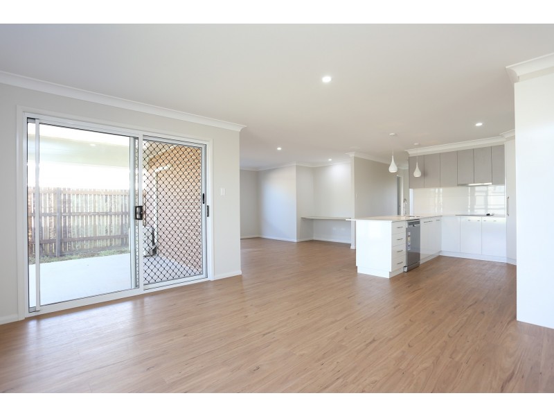 58 Shelby Street, Glenvale QLD 4350