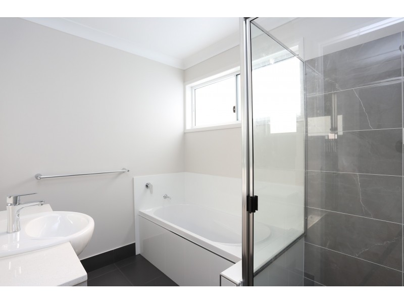 58 Shelby Street, Glenvale QLD 4350