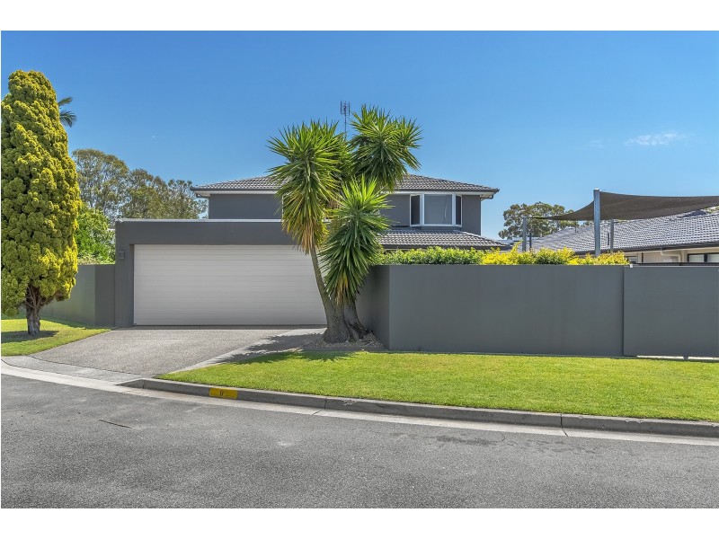 9 Huon Street, Broadbeach Waters QLD 4218