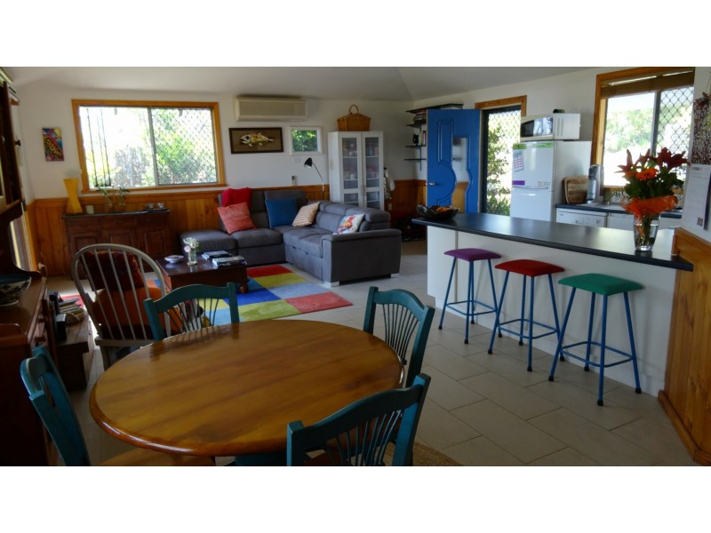 6 Knight Street, South Bunbury WA 6230