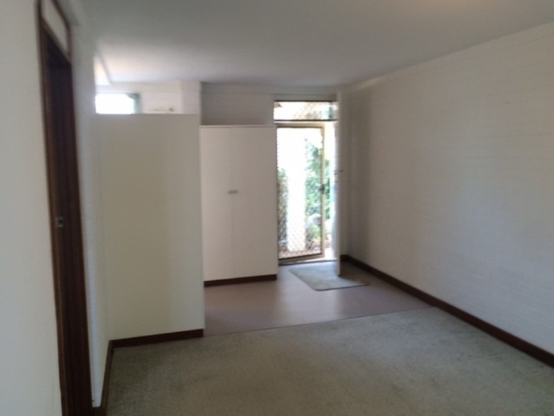 4/74 Broadway, Crawley WA 6009