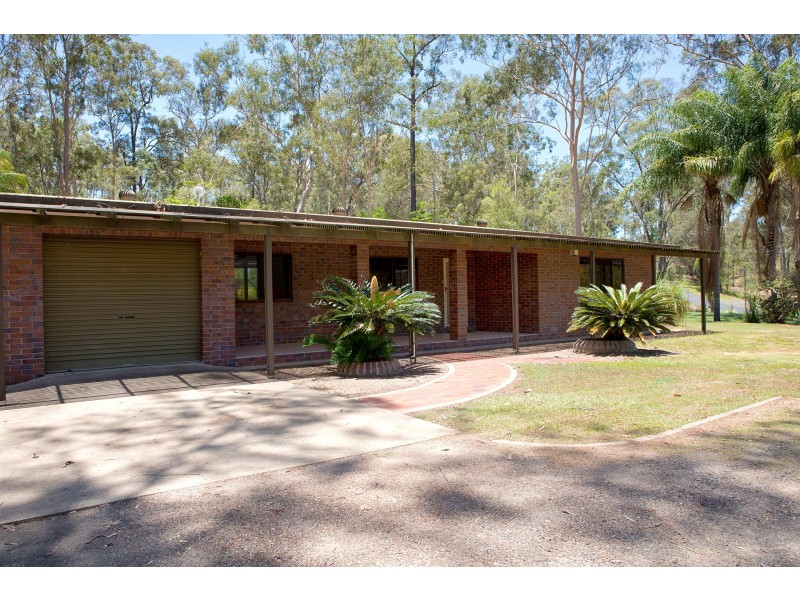 8 Gemini Court, South Bingera QLD 4670