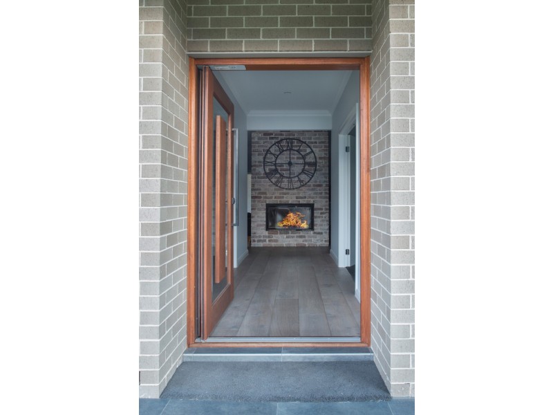 7 Caley Street, The Oaks NSW 2570