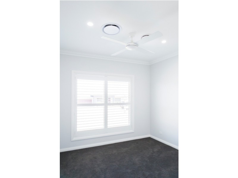 7 Caley Street, The Oaks NSW 2570