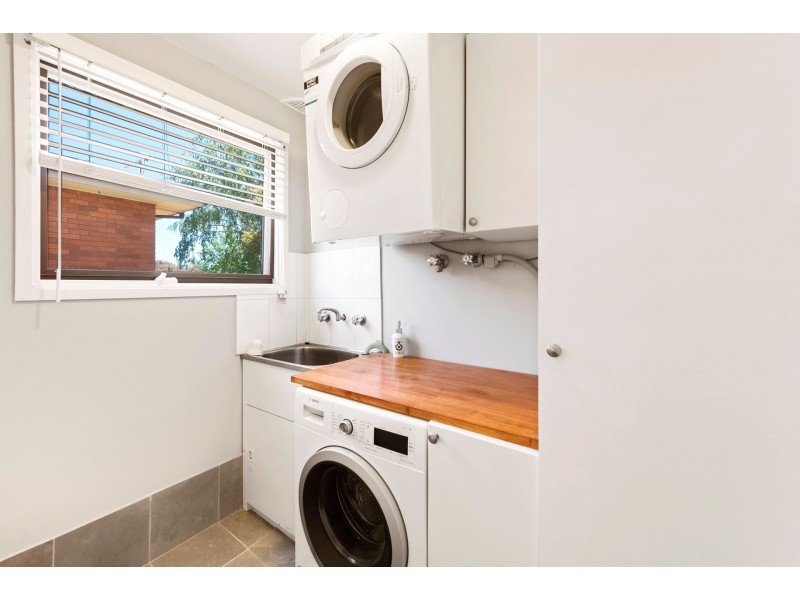 9 Stirling Place, Blayney NSW 2799