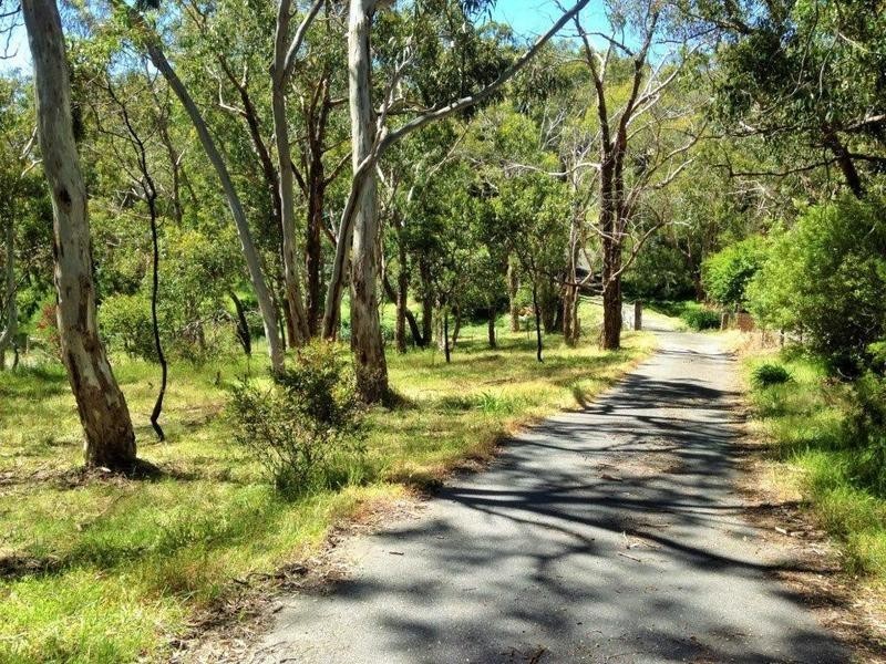 80 Emmett Road, Crafers West SA 5152