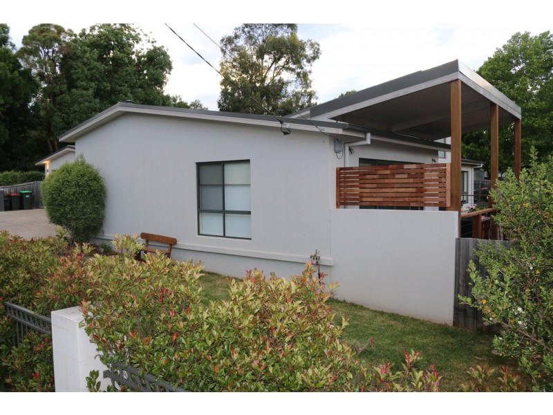 12 O’Connor Road, Armidale NSW 2350