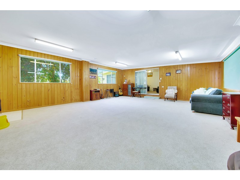 315 Preston Road, Adelaide Park QLD 4703