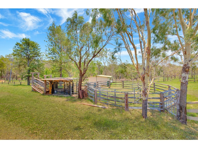 315 Preston Road, Adelaide Park QLD 4703