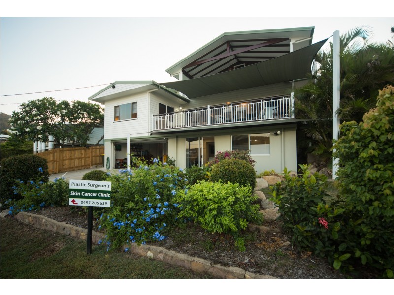 8 Oceanview Avenue, Airlie Beach QLD 4802