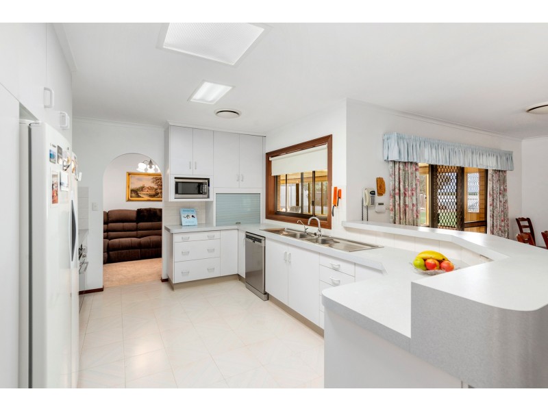 97 Bob Irvin Road, Yoogali NSW 2680