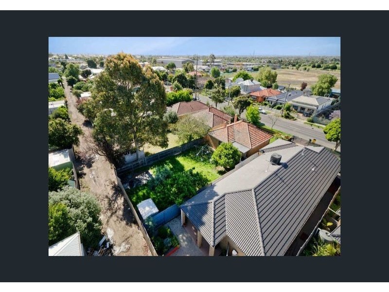 55 Blackshaws Road, Newport VIC 3015