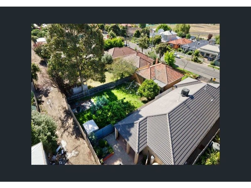 55 Blackshaws Road, Newport VIC 3015