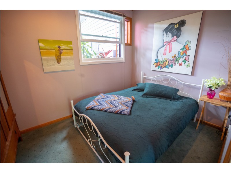 24 Fisherman Road, St Georges Basin NSW 2540