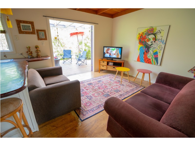 24 Fisherman Road, St Georges Basin NSW 2540