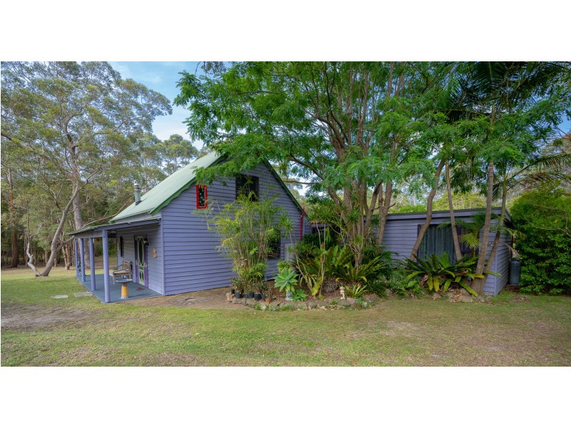 24 Fisherman Road, St Georges Basin NSW 2540