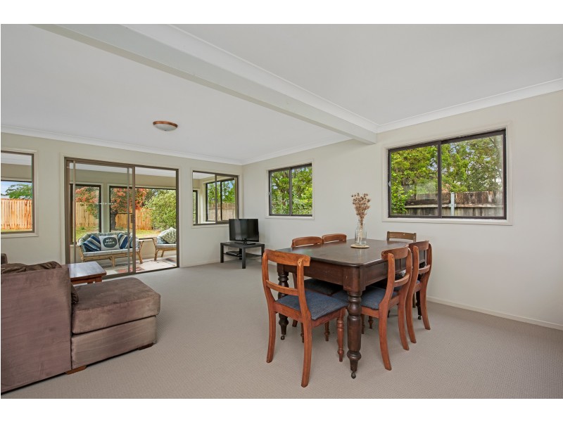 41 Ravenscliffe Road, Shoalhaven Heads NSW 2535
