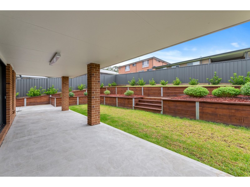 7 Cockle Crescent, Teralba NSW 2284