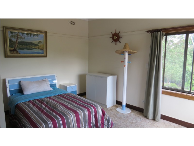 257 Daveys Road, Willow Grove VIC 3825