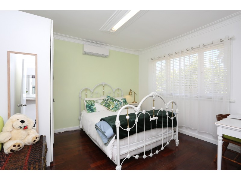 5 Orient Street, South Fremantle WA 6162