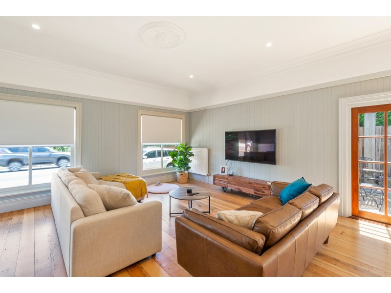 574-576 Argyle Street, Moss Vale NSW 2577