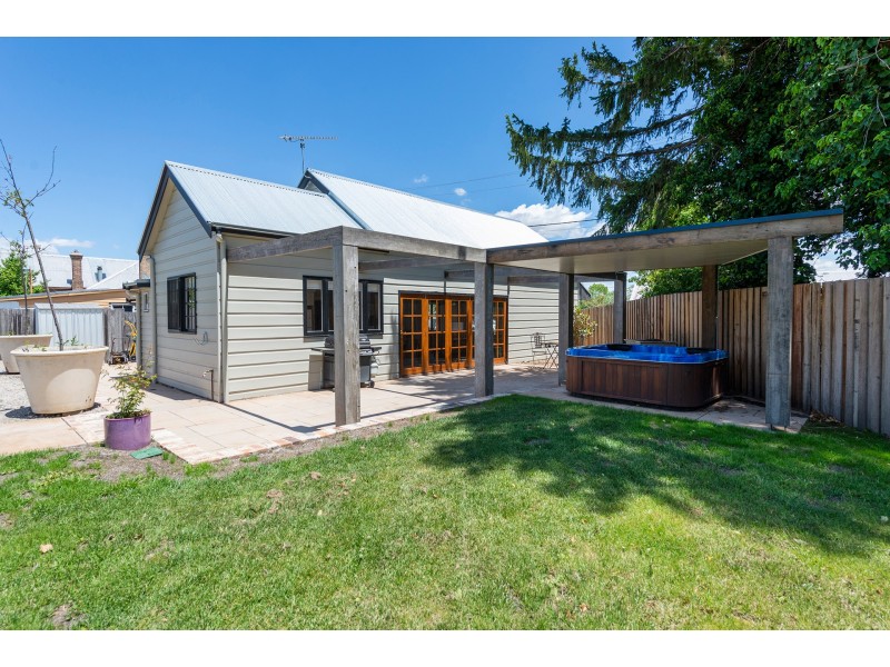 574-576 Argyle Street, Moss Vale NSW 2577