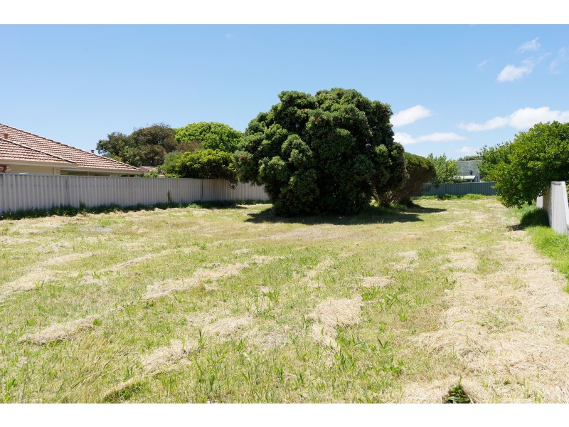 18-20 Leschenault Street, Lockyer WA 6330