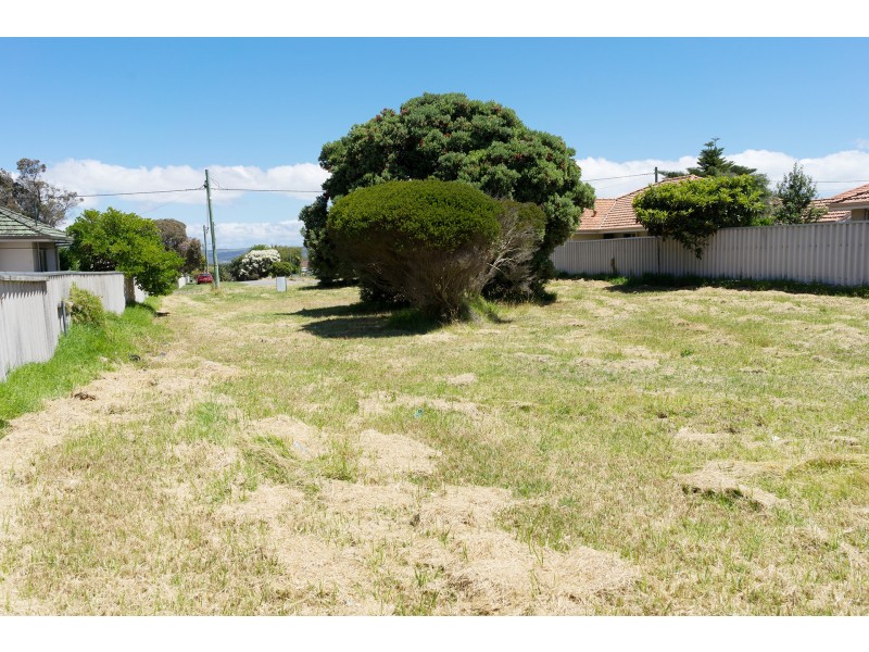 18-20 Leschenault Street, Lockyer WA 6330