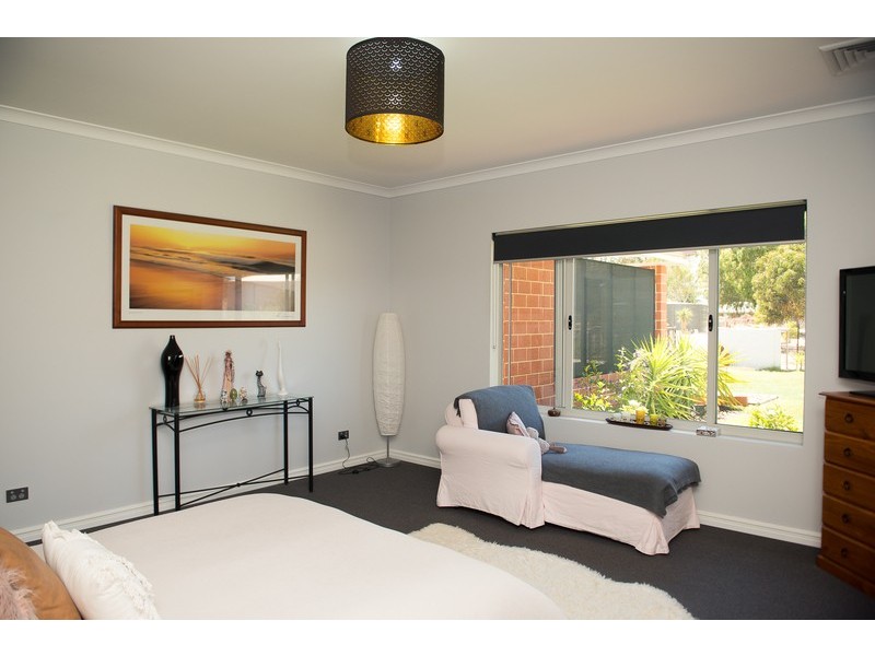 19 Bagley Street, Muchea WA 6501