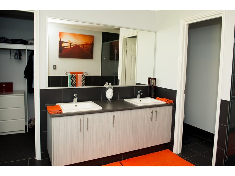 19 Bagley Street, Muchea WA 6501