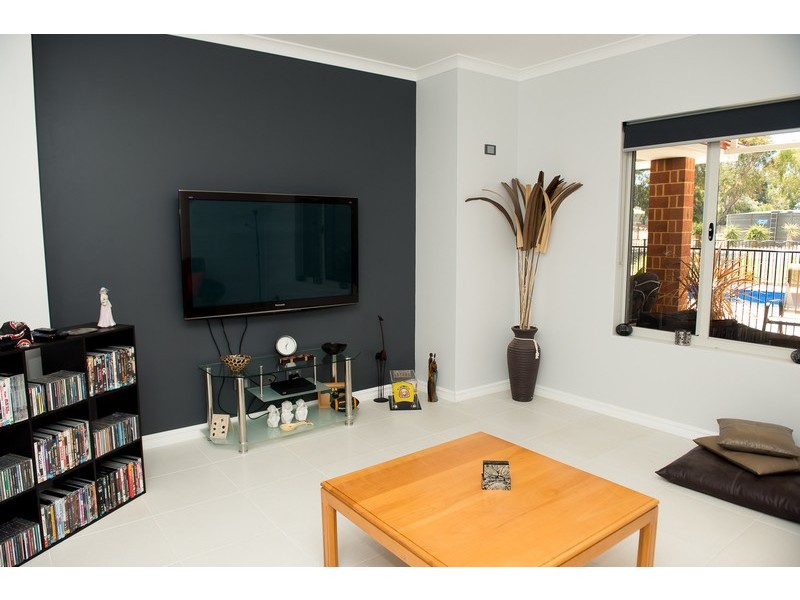 19 Bagley Street, Muchea WA 6501