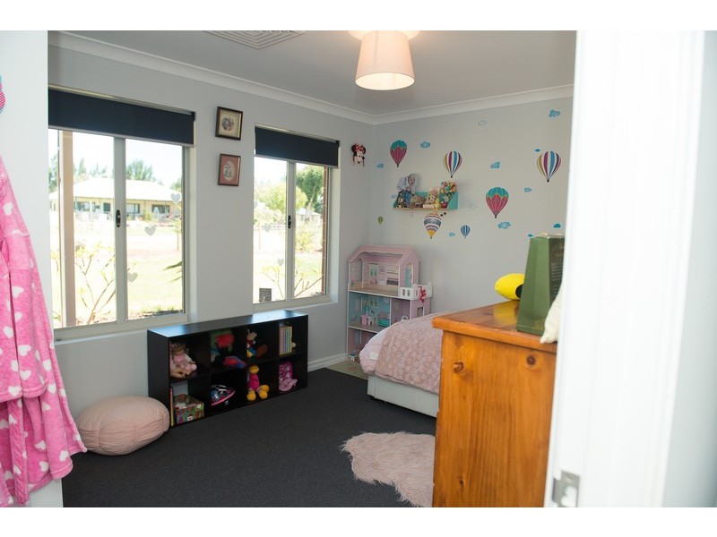 19 Bagley Street, Muchea WA 6501