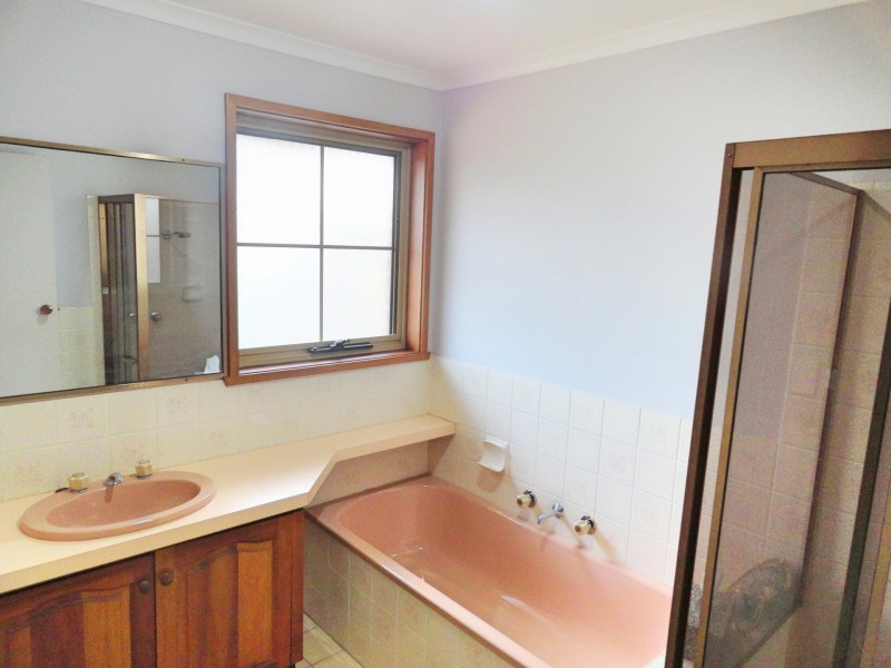 6 Shelly Court, Bacchus Marsh VIC 3340