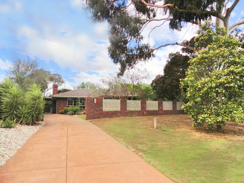 6 Shelly Court, Bacchus Marsh VIC 3340