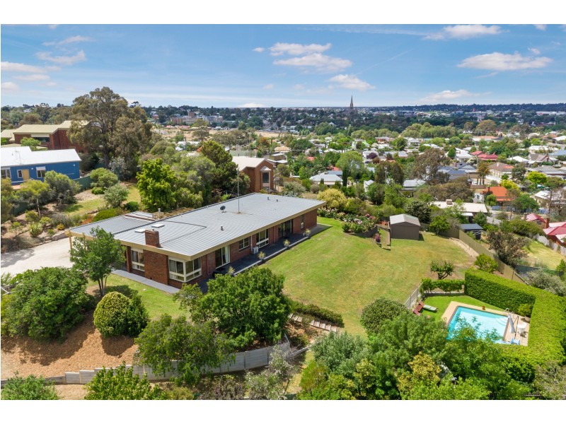 311 Rowan Street, Golden Square VIC 3555